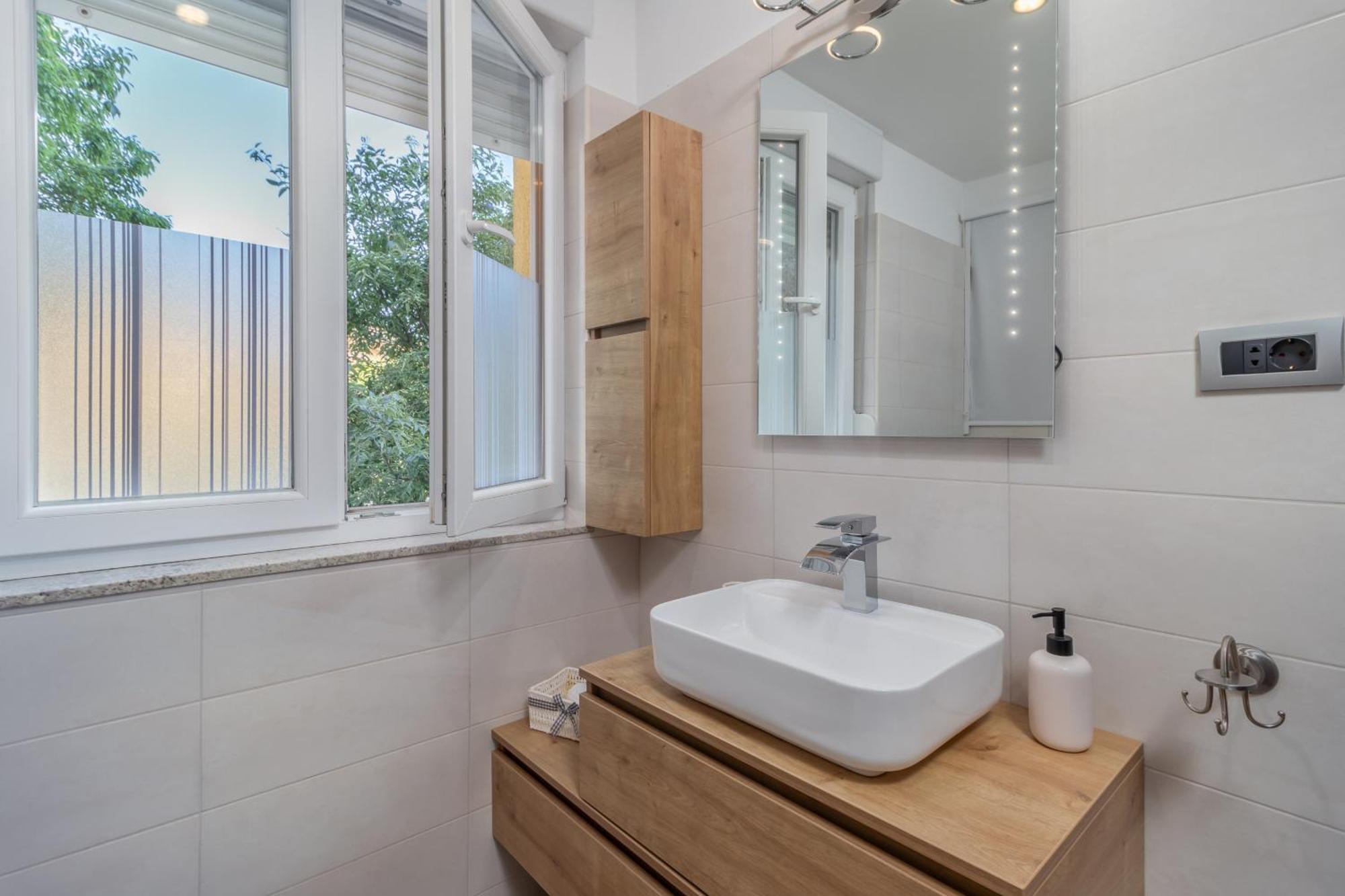 Adastra Apartments With Private Parking And Floor Heating Rijeka Luaran gambar