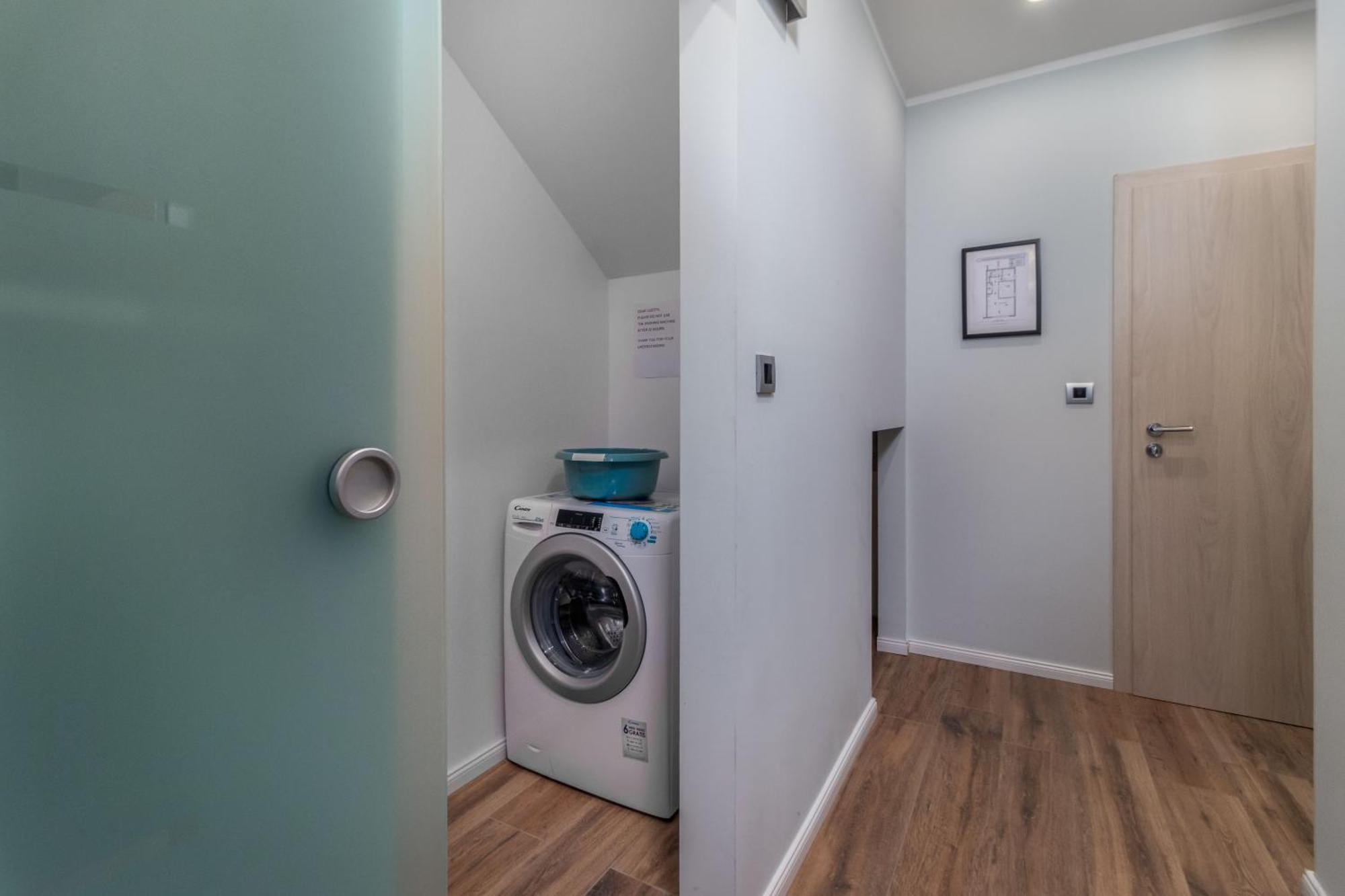 Adastra Apartments With Private Parking And Floor Heating Rijeka Luaran gambar